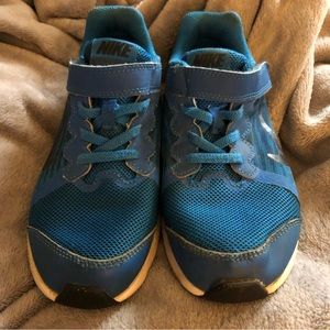 Blue Nike Athletic Shoes Size 1 Youth